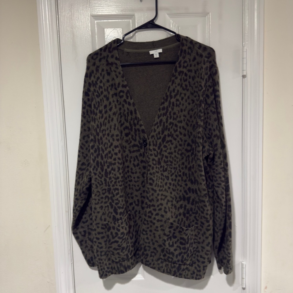J. Jill XL Tall Dark Green Leopard Print Cardigan Button Front Pockets - Picture 7 of 7